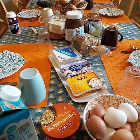 Seng Og Kaffe Bed and Breakfast 3*